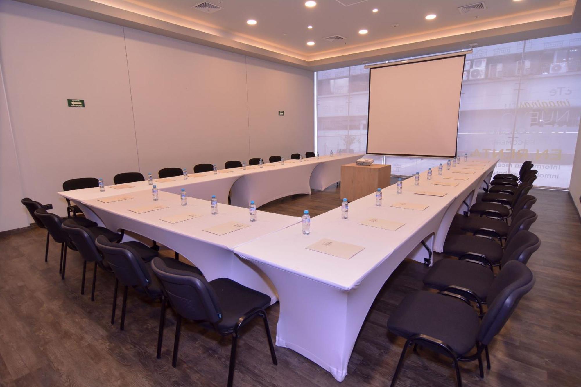 City Express Plus By Marriott Medellin Colombia Exterior photo