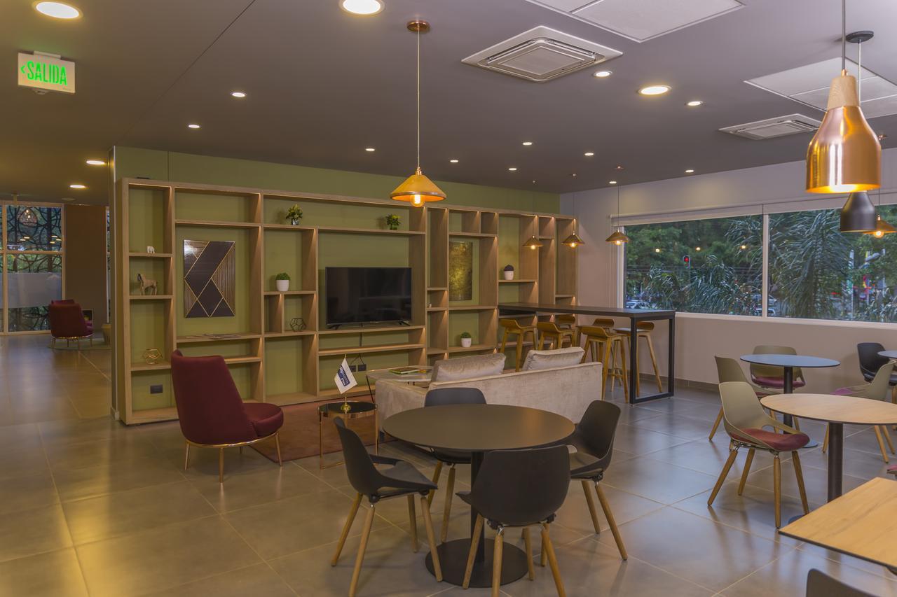 City Express Plus By Marriott Medellin Colombia Room photo